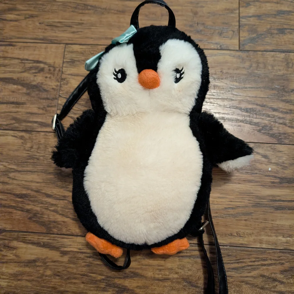 💥3/$24 Gymboree Soft Plush Penguin Back Pack‎